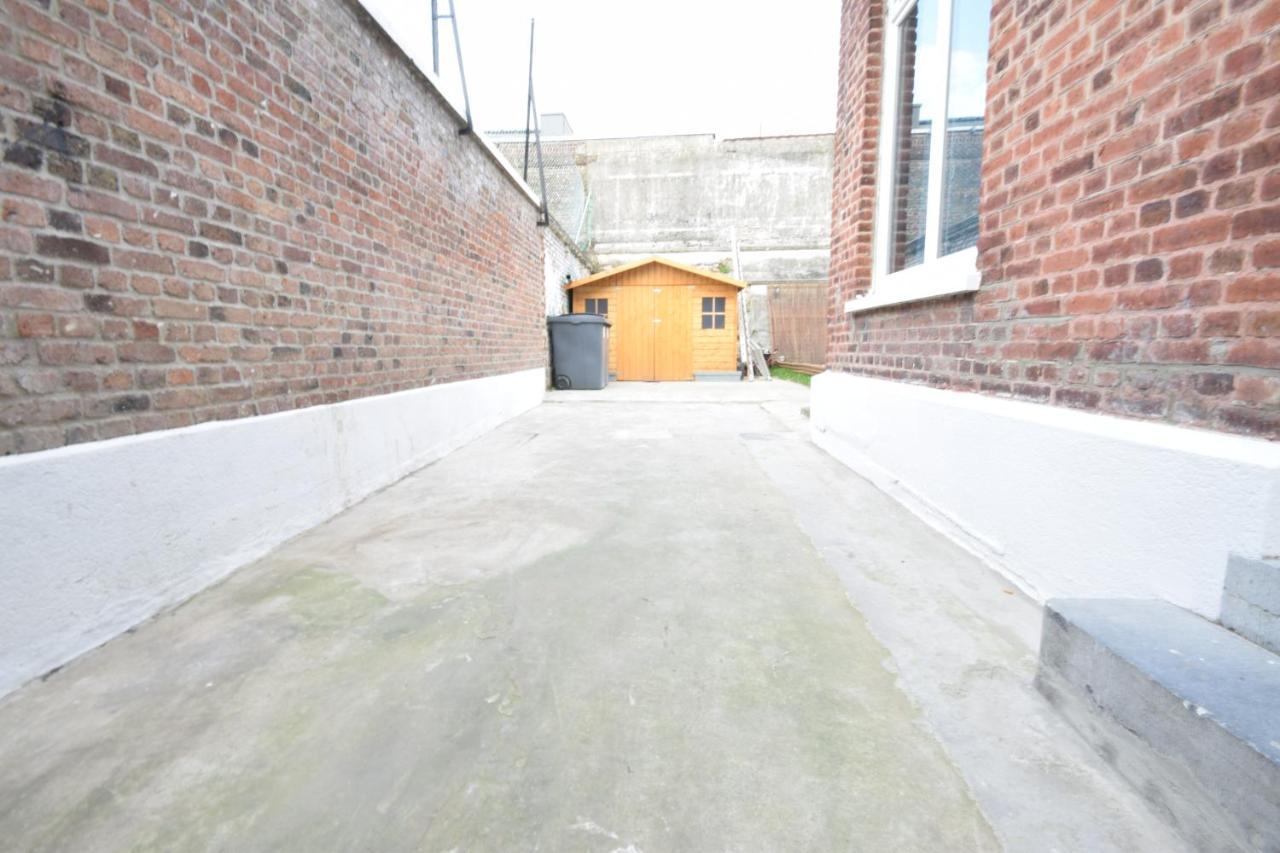 Hyper Centre Valenciennes - Wifi - Terrasse - Tramway - Lerelaisdodile2 Apartment ภายนอก รูปภาพ